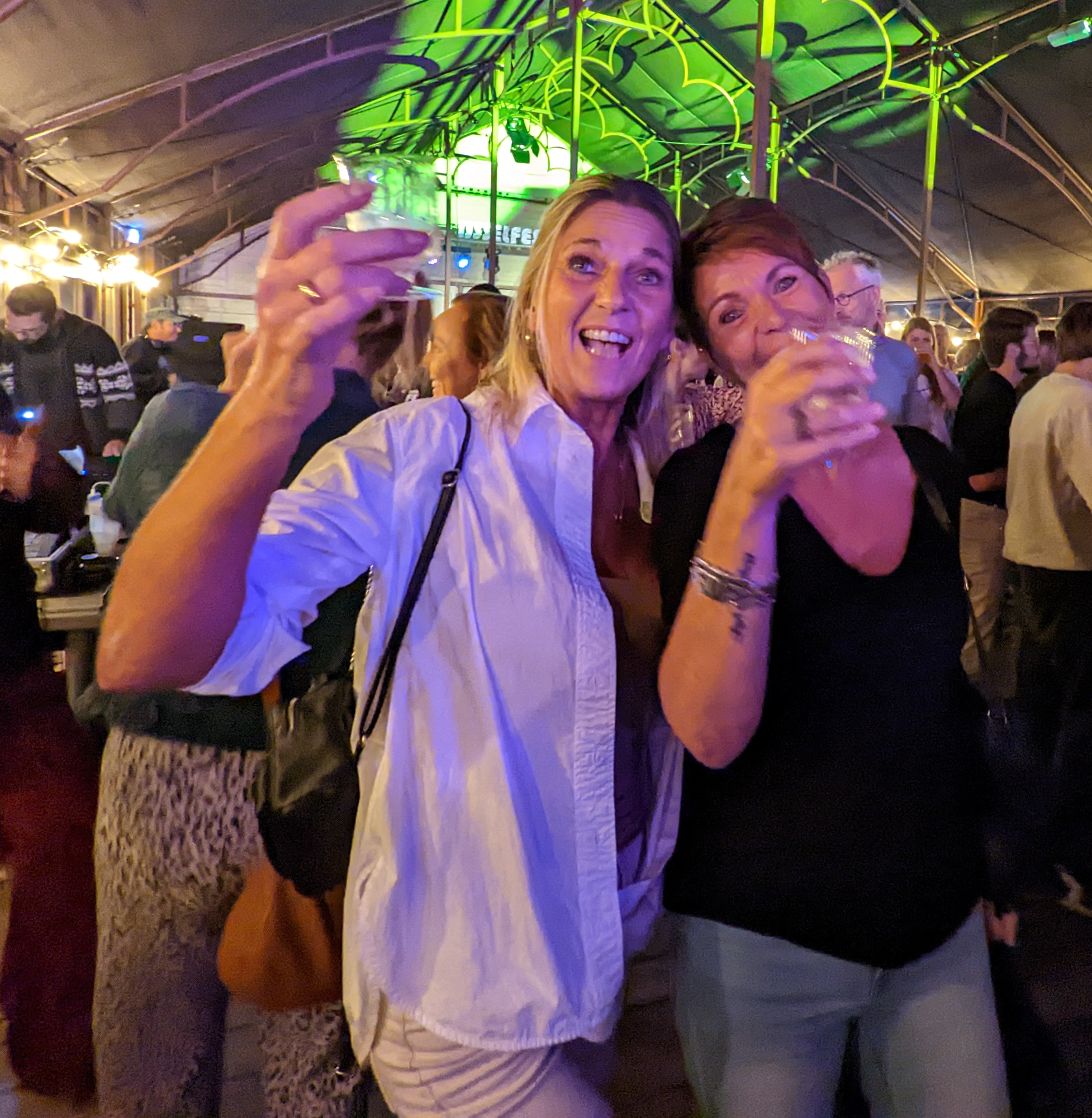 PXL 20220910 213024786