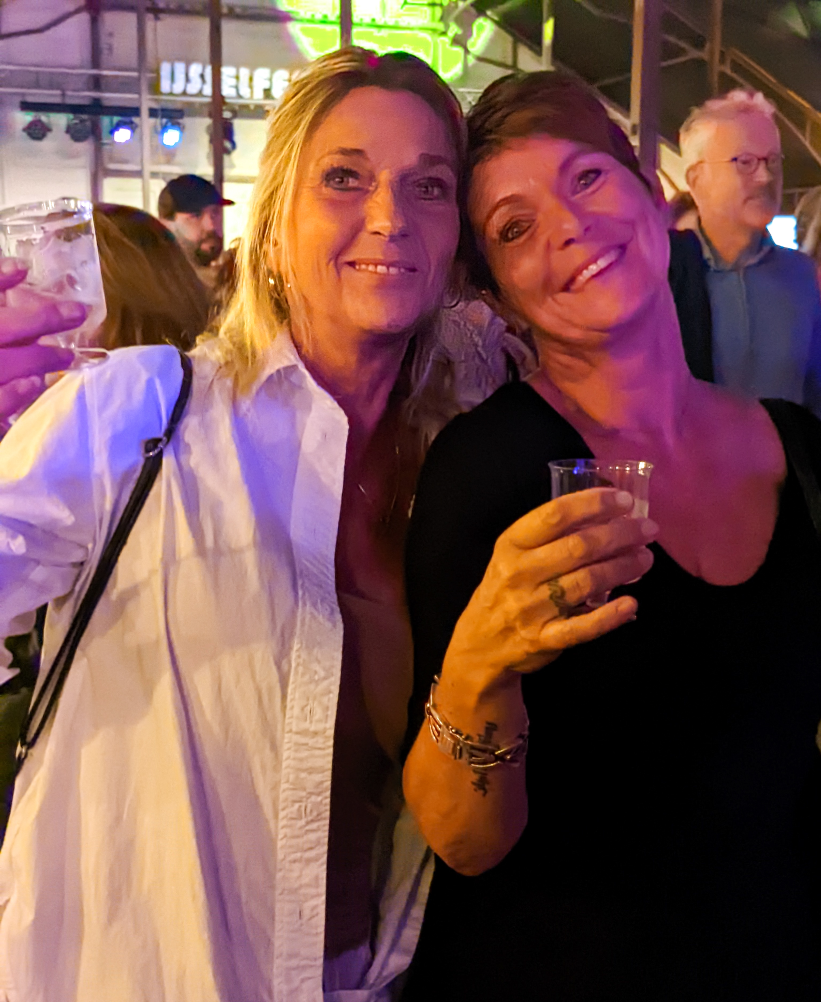 PXL 20220910 213029839